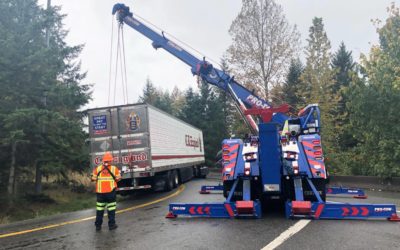 Just Need A Lift Semi-Truck Accident Near Snoqualmie